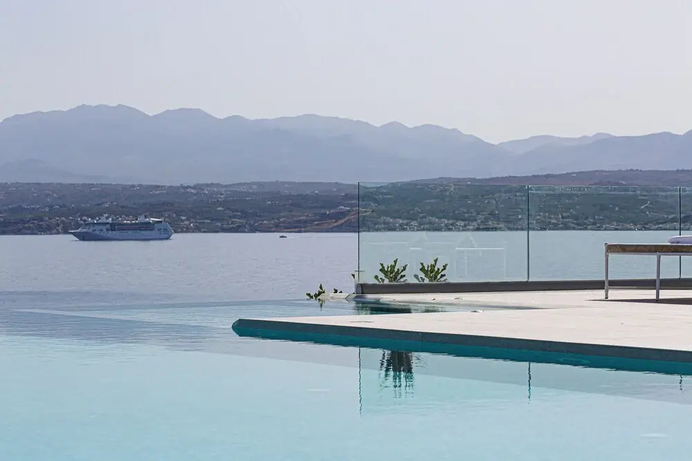 Luxurious Villa With Amazing 360 sea Views Infinity Pool 500m From the Beach