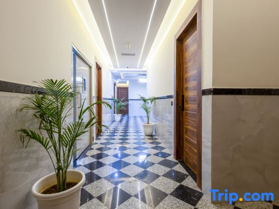 Hotel Urban Royale - IGI Airport Delhi