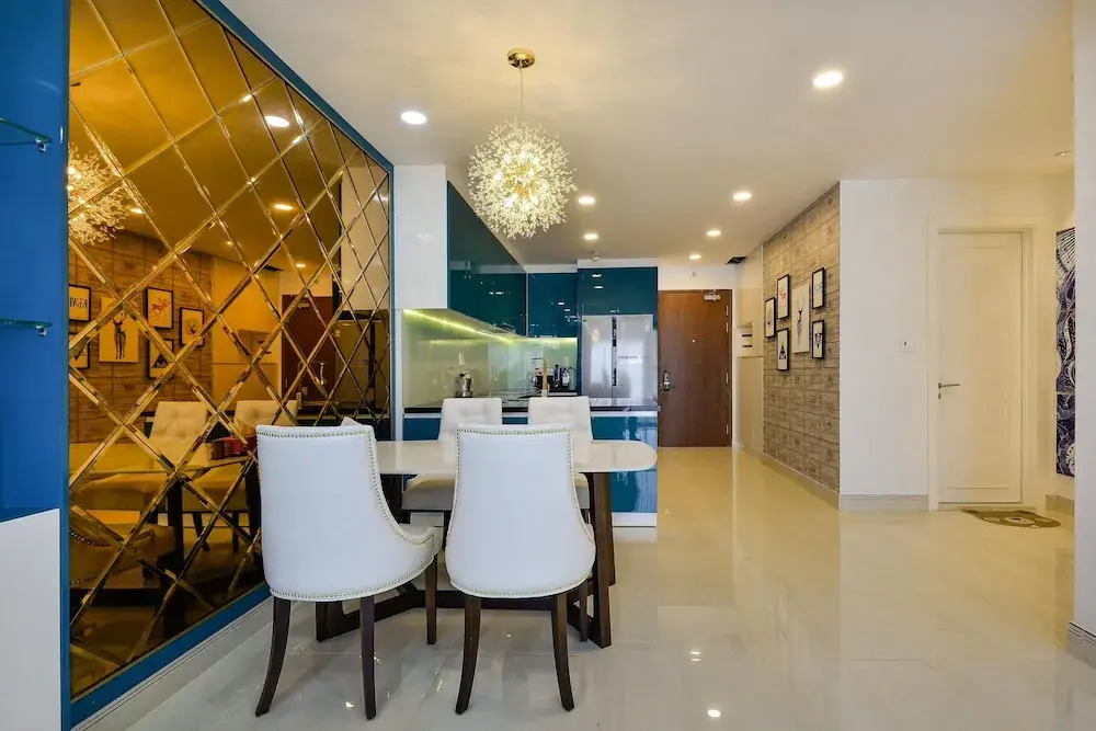 Gold View Apartment Floor 18