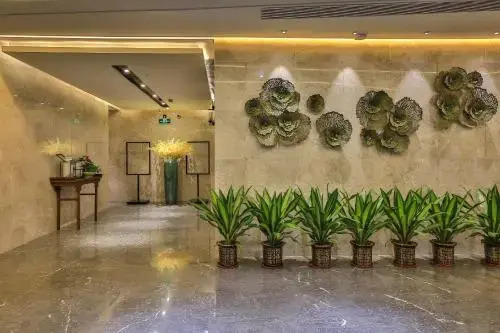 Fancy Hotel (Shenzhen Bantian, Guangyayuan Subway Station)