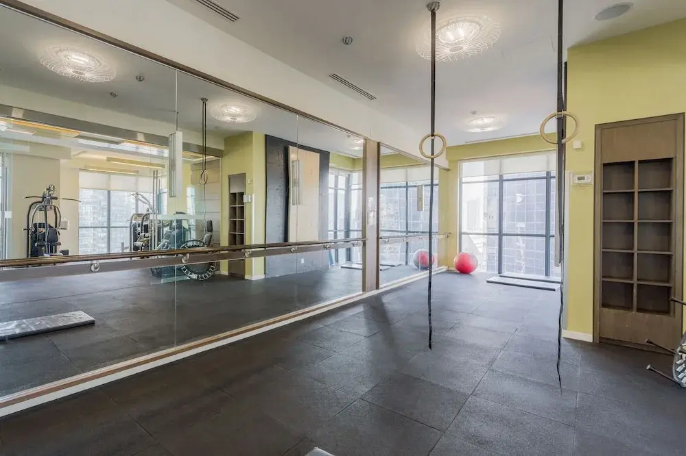 Diamond Suite