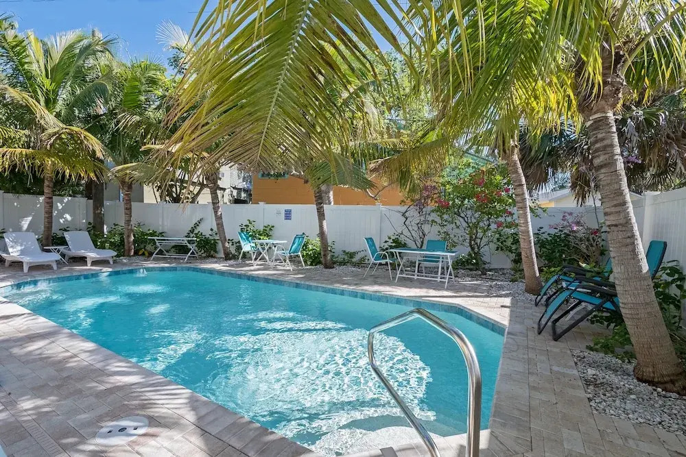 Fairweather Estate #3 - Three Bedroom Apartment