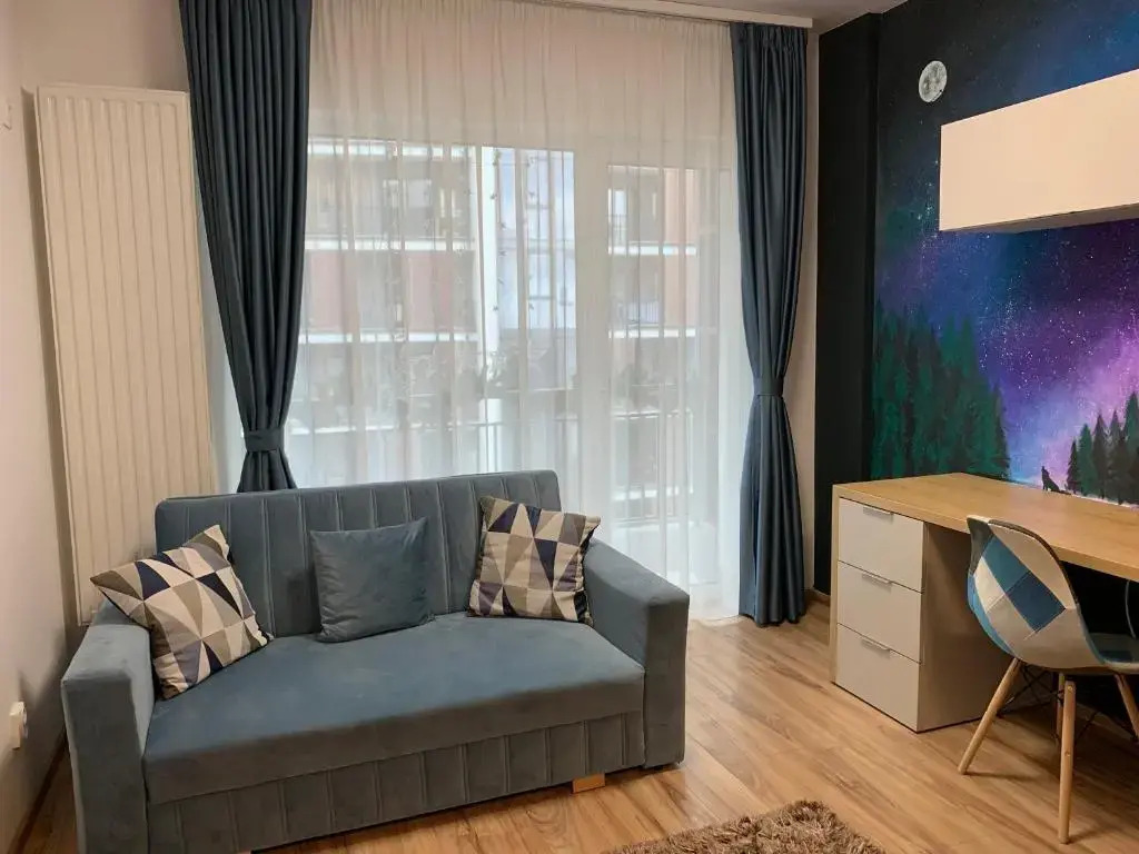 Quiet 1-bedroom apartment, free parking & gym