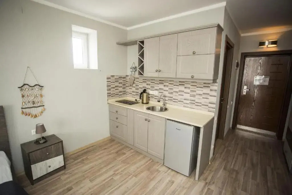 Apartment on Sherif Khimshiashvili Street 15b