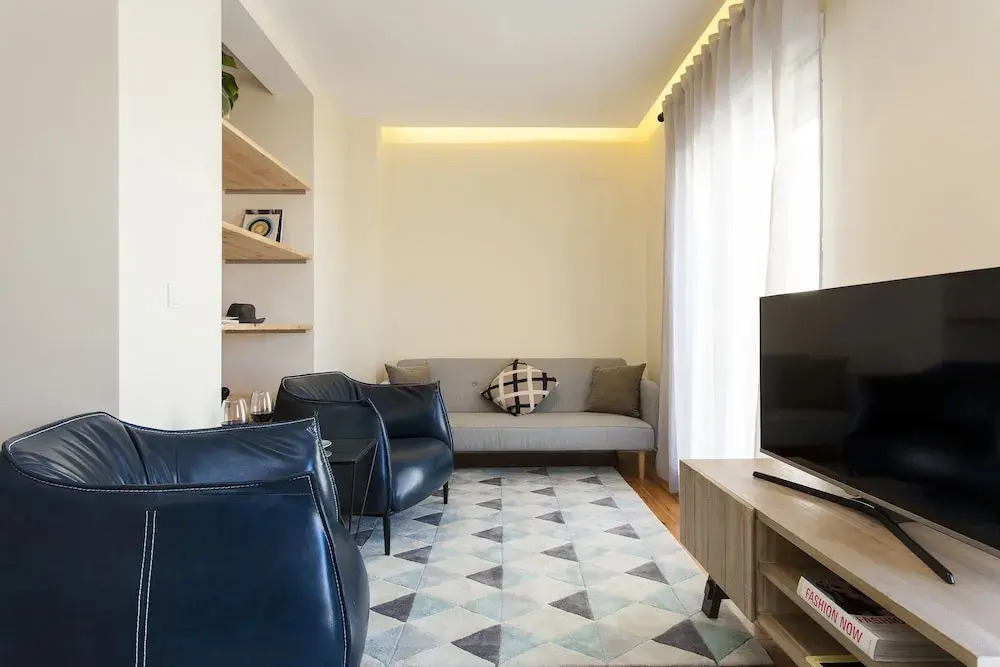 GuestReady - Stylish apt w/ balcony in Graca