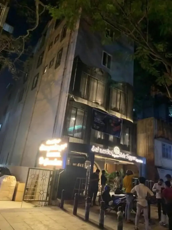 Hotel Le Grandeur