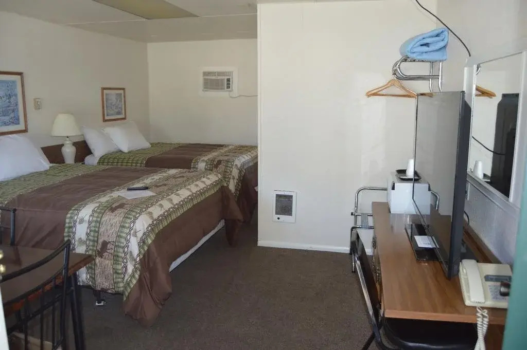 Newport Antler Motel
