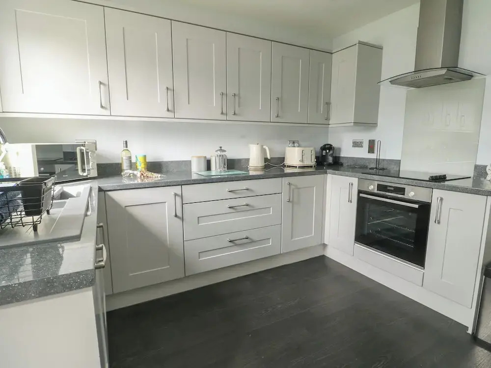 3 Parc Delfryn