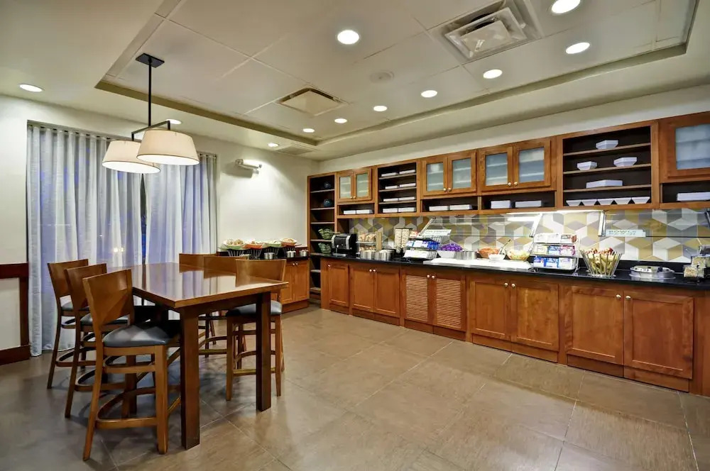 Home2 Suites by Hilton Indianapolis - Keystone Crossing