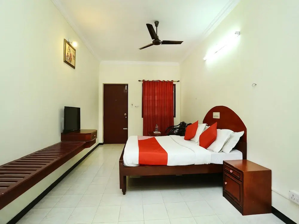 OYO 12031 Hotel Ponkailash Holiday Resort