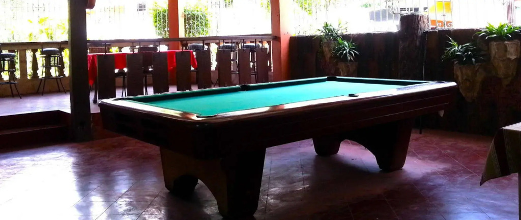 Marquis Hotel and Restaurant