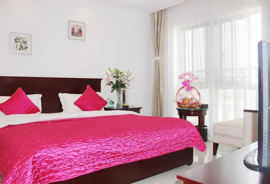 Sanya Huabaoshi Hotel