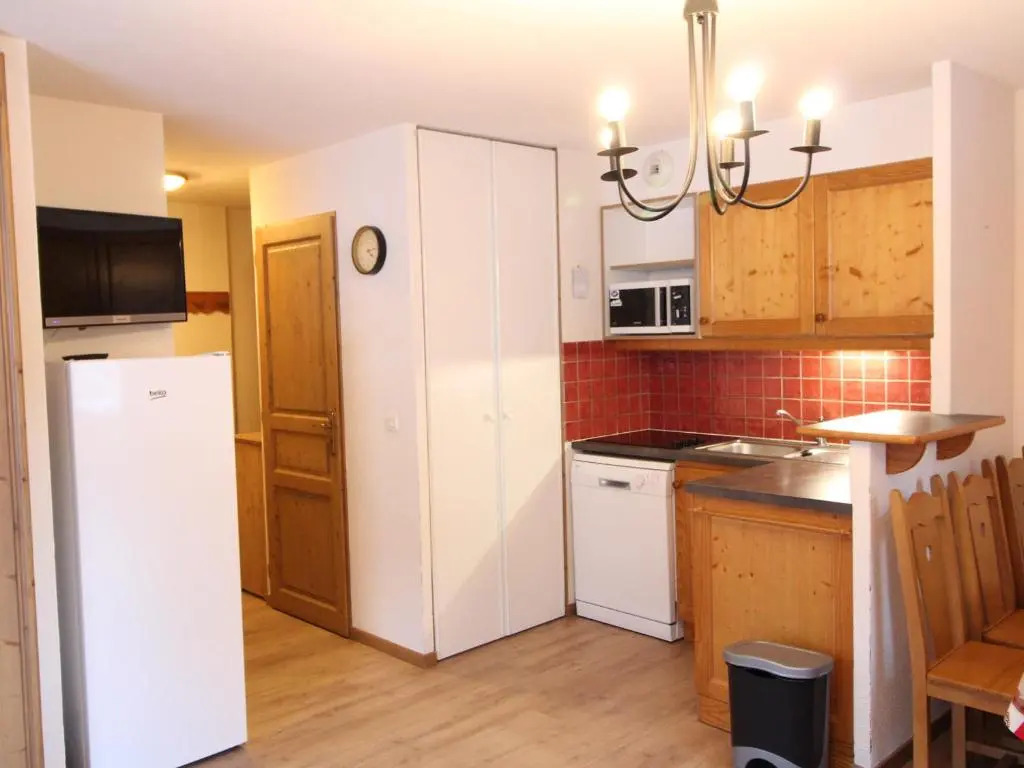 Appartement Lanslevillard, 3 pièces, 6 personnes - FR-1-508-51