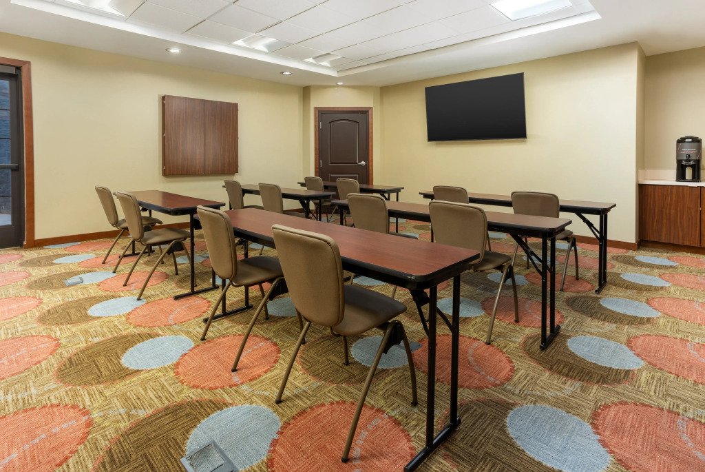 Staybridge Suites Sacramento-Folsom by IHG