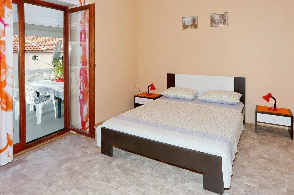 Julijana - Economy Apartment - A1