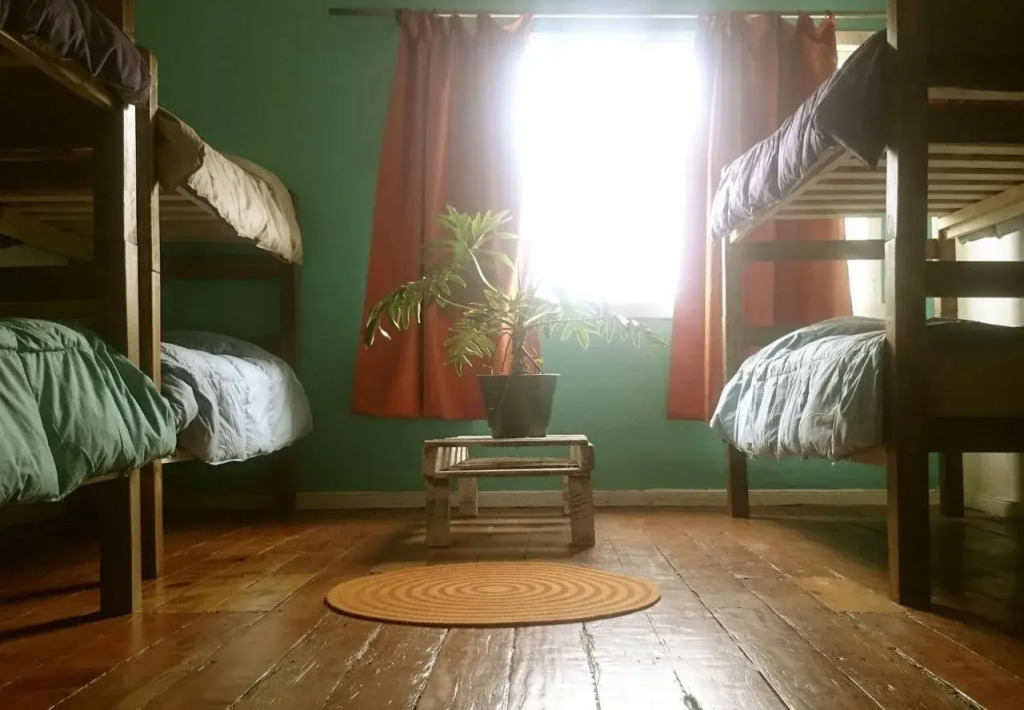 Karamba Hostel
