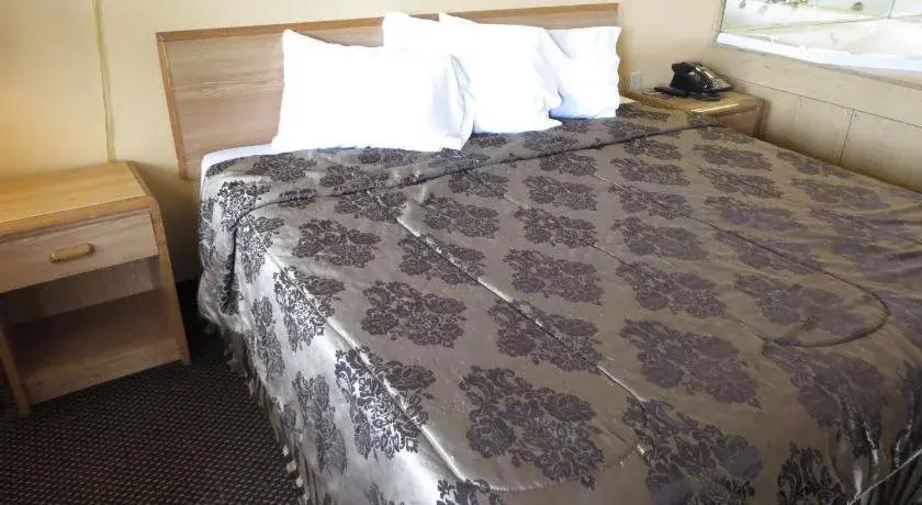 Economy Inn & Suites Joplin