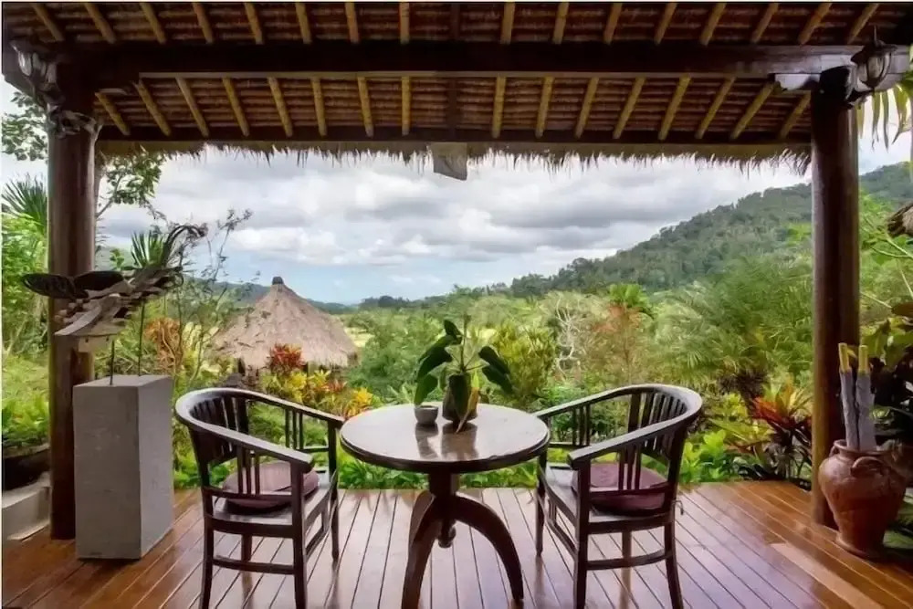 Surya Shanti Villa Sidemen
