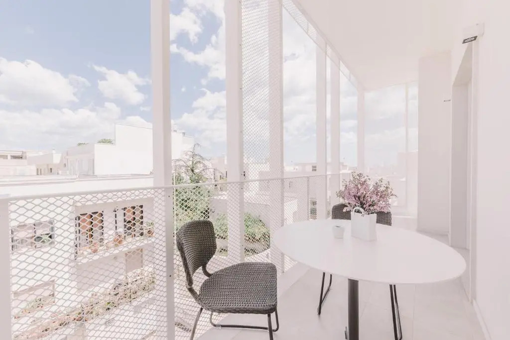 Suite 10 Home Design & Spa