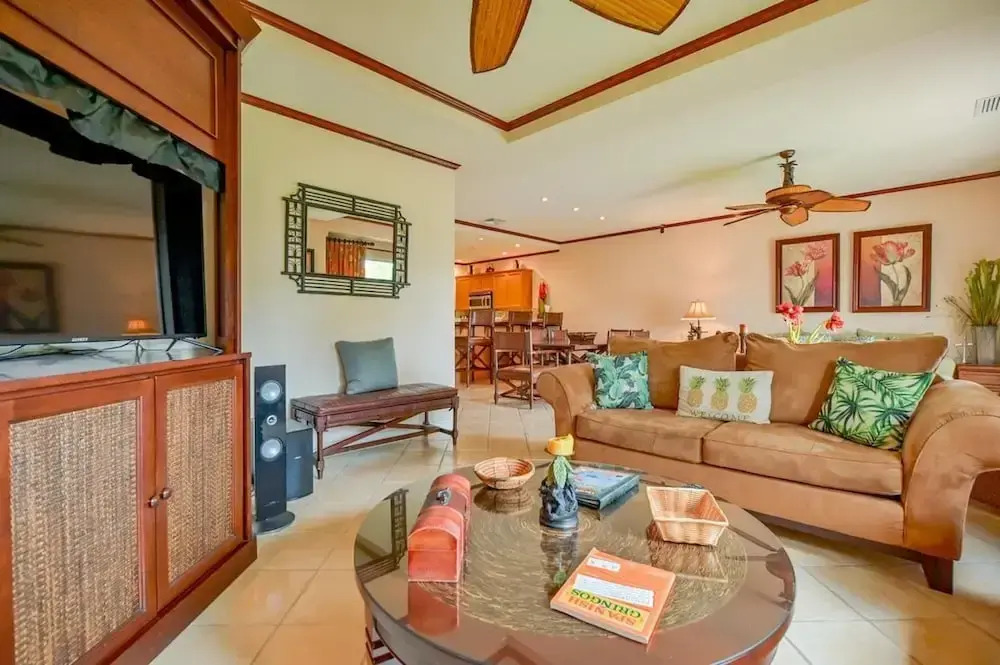 CR Luxury Del Mar 4Q 2 Bdrm