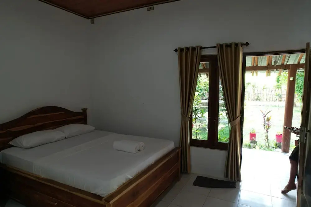 Coconut homstay