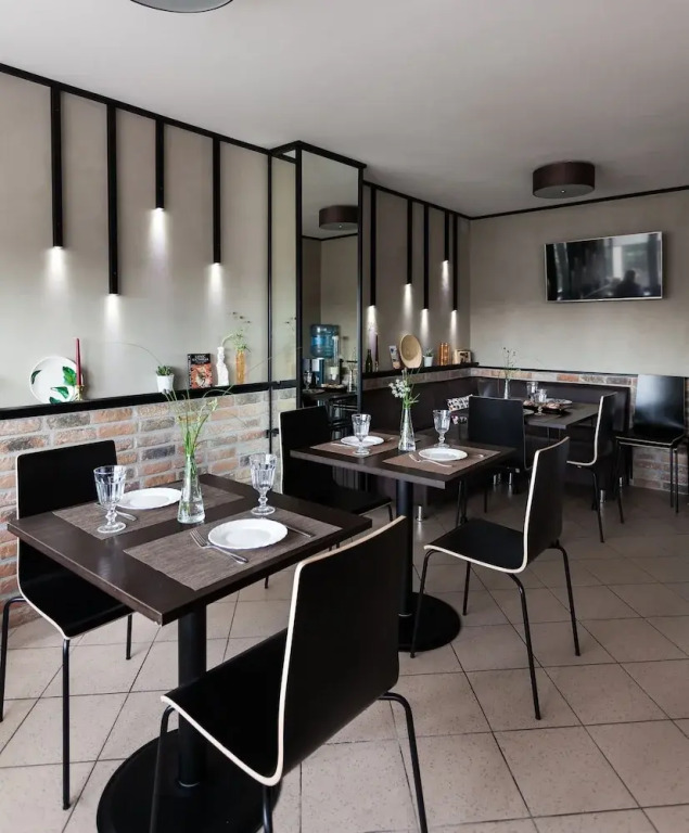 Chelyabinsk 4th Floor Hotel