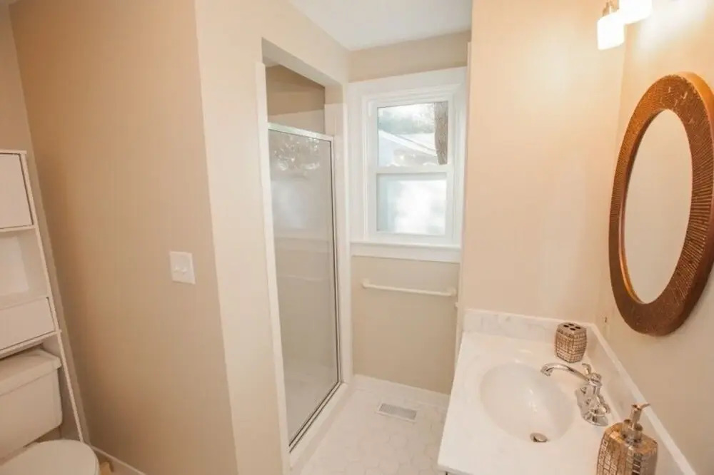 81st Summer A 2 Bedroom Duplex