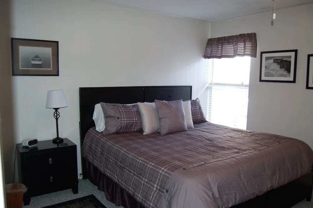Siesta Beach House #106 1 Bedroom 1 Bathroom Condo