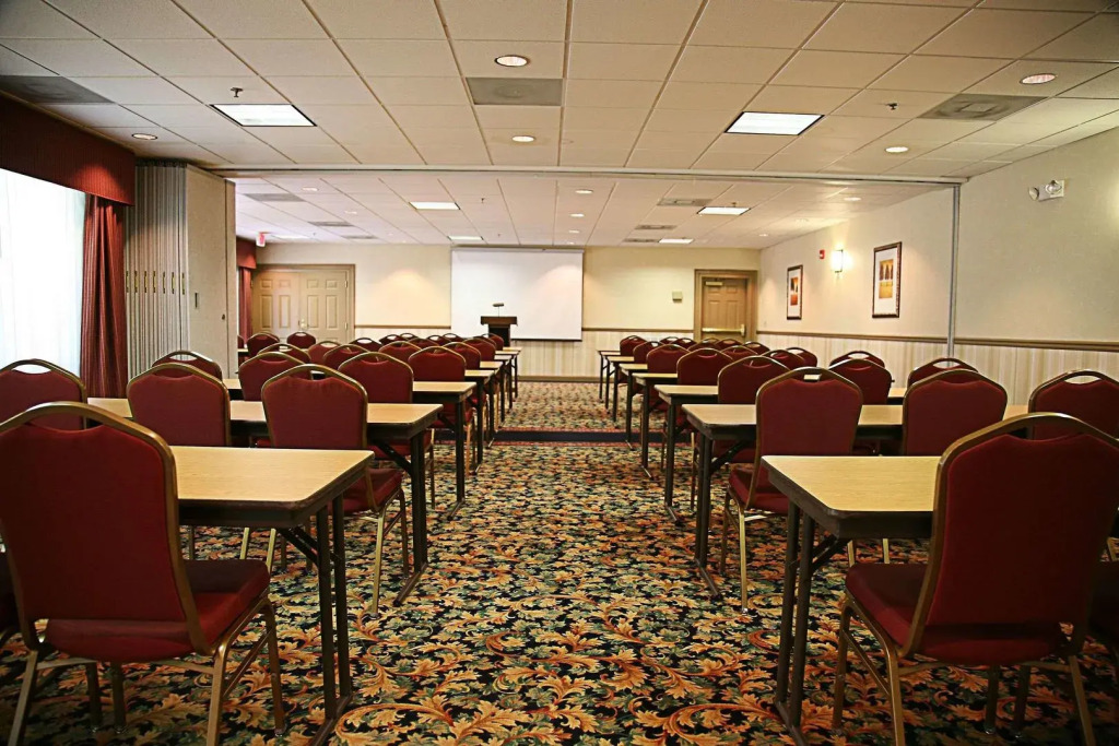 Country Inn & Suites by Radisson, Helen, GA
