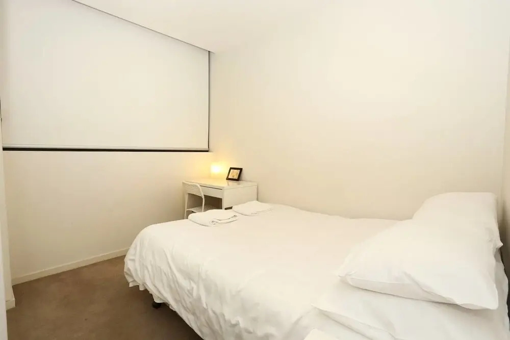2 Bedrooms 2 Bathrooms Opposite Melbourne Central