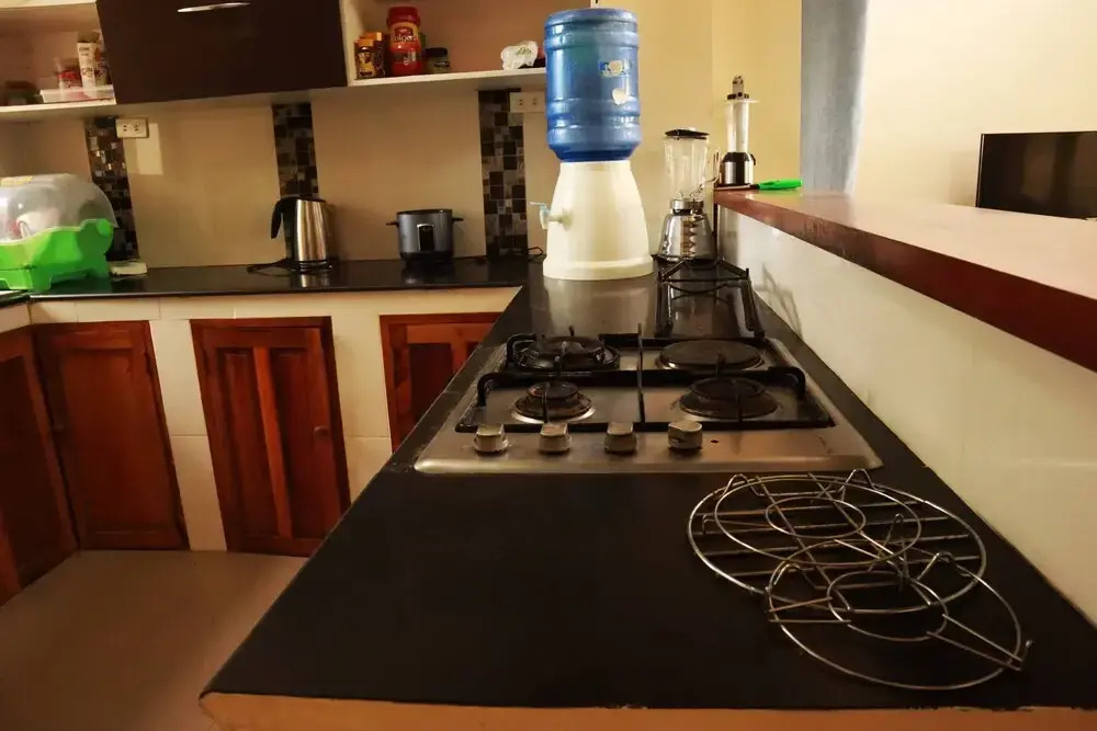 Emes Apartelle
