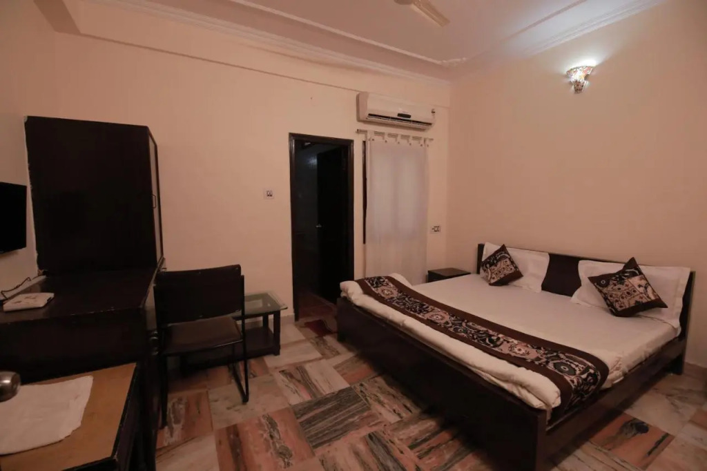 Hotel Eden