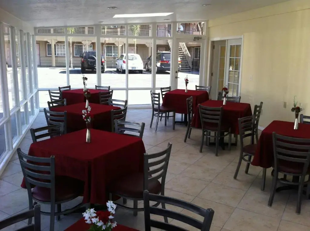 Best Inn & Suites