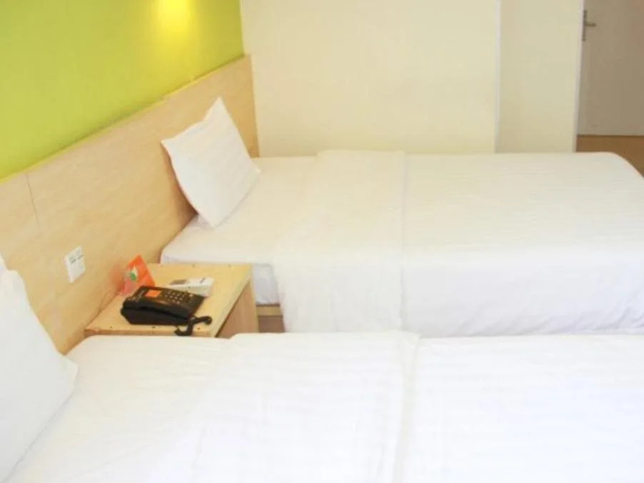 7days Inn Wuhan Qinnian Road Subway Station Hangkong Road