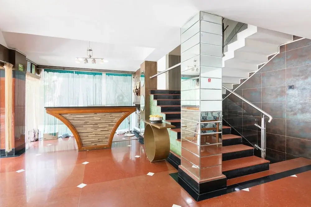 OYO 3778 Hotel Pulkeshi