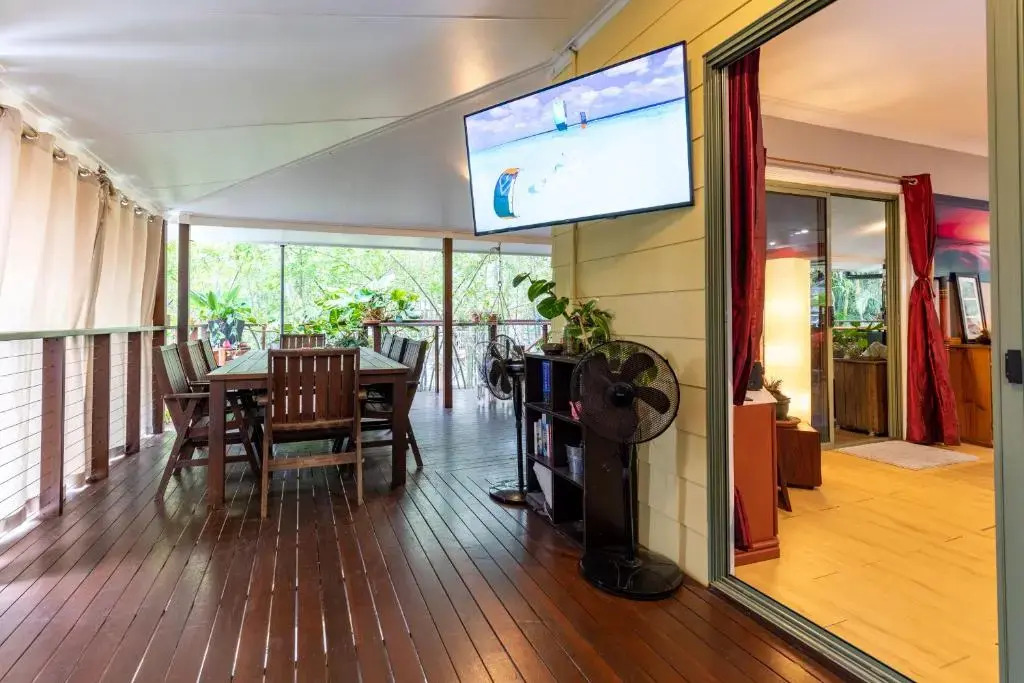 Kitesurf 1770 Beach House Stay and Investment Opportunity