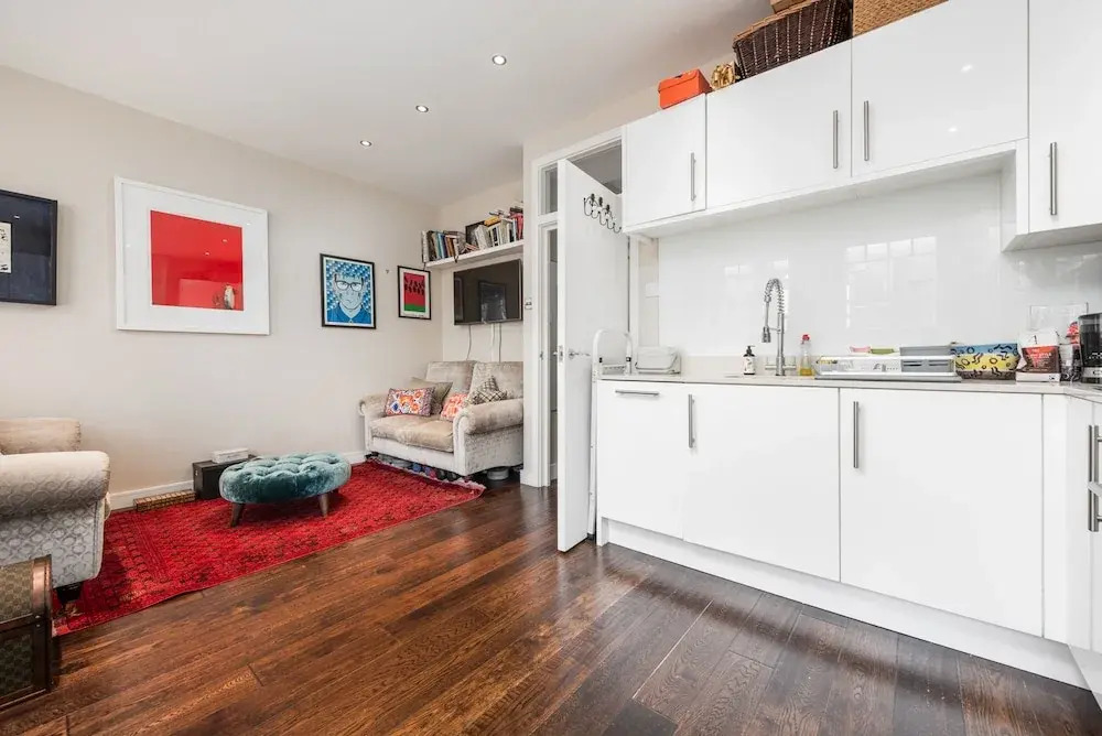 Supreme Hampstead Home Next to Hampstead Heath by Underthedoormat