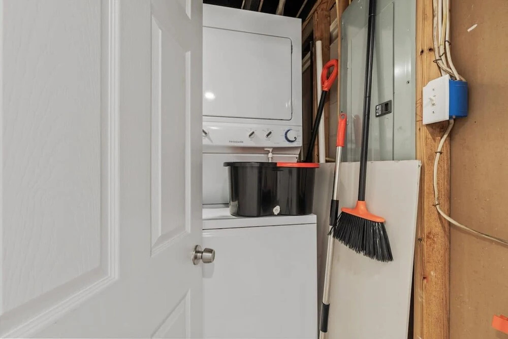 3 br Historic Home Nestled Btw Petworth Cohi