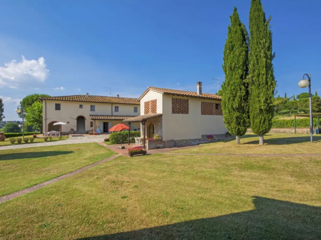House Forno Bucine