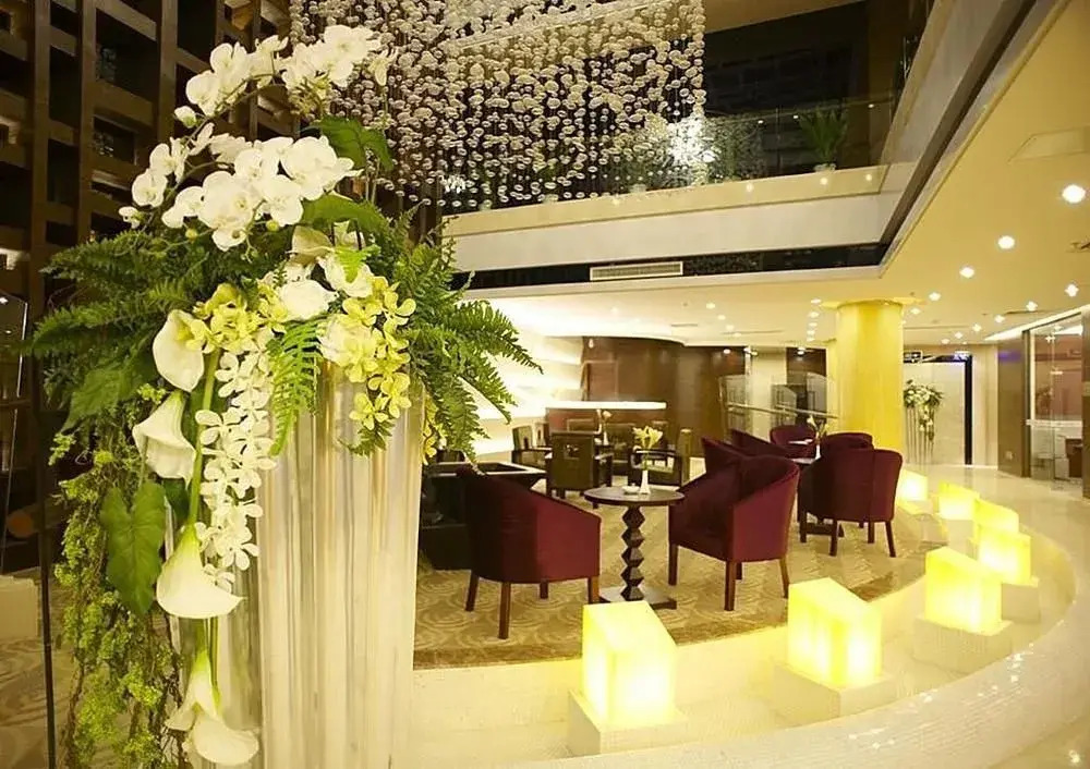 Youfeng Lakeview Hotel