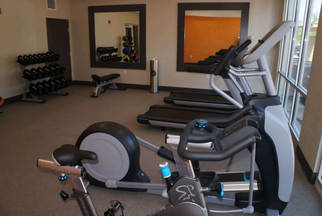 La Quinta Inn and Suites by Wyndham Bloomington