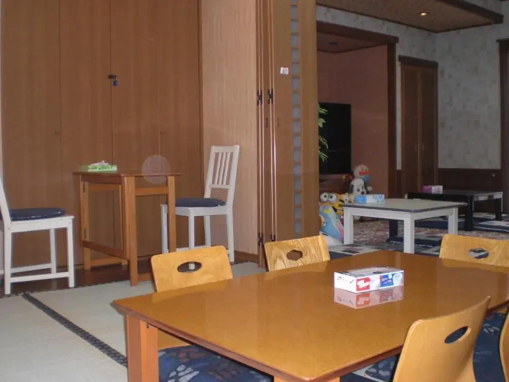 Minato Oasis Numazu / 沼津観光の中心、伊豆観光の拠点に好立地！沼津港に位置し交通・飲食・コンビニ等至便です！