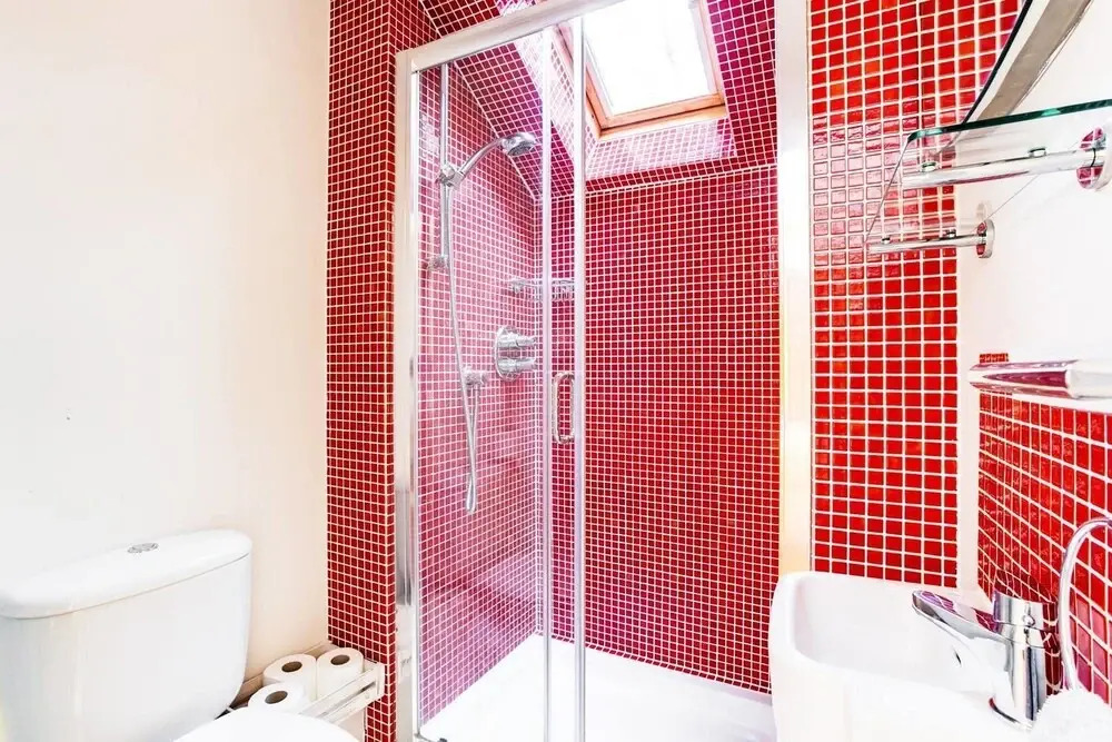 Charming 1 Bedroom Home in West London
