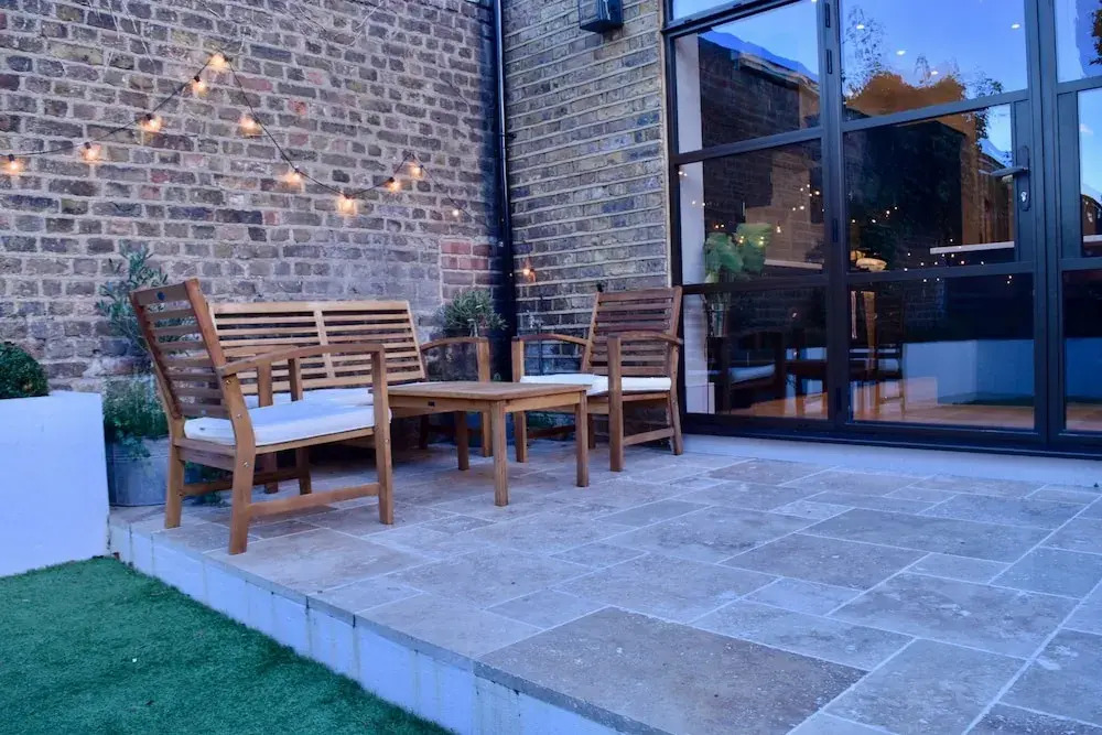 5 Bedroom Family Home in Acton