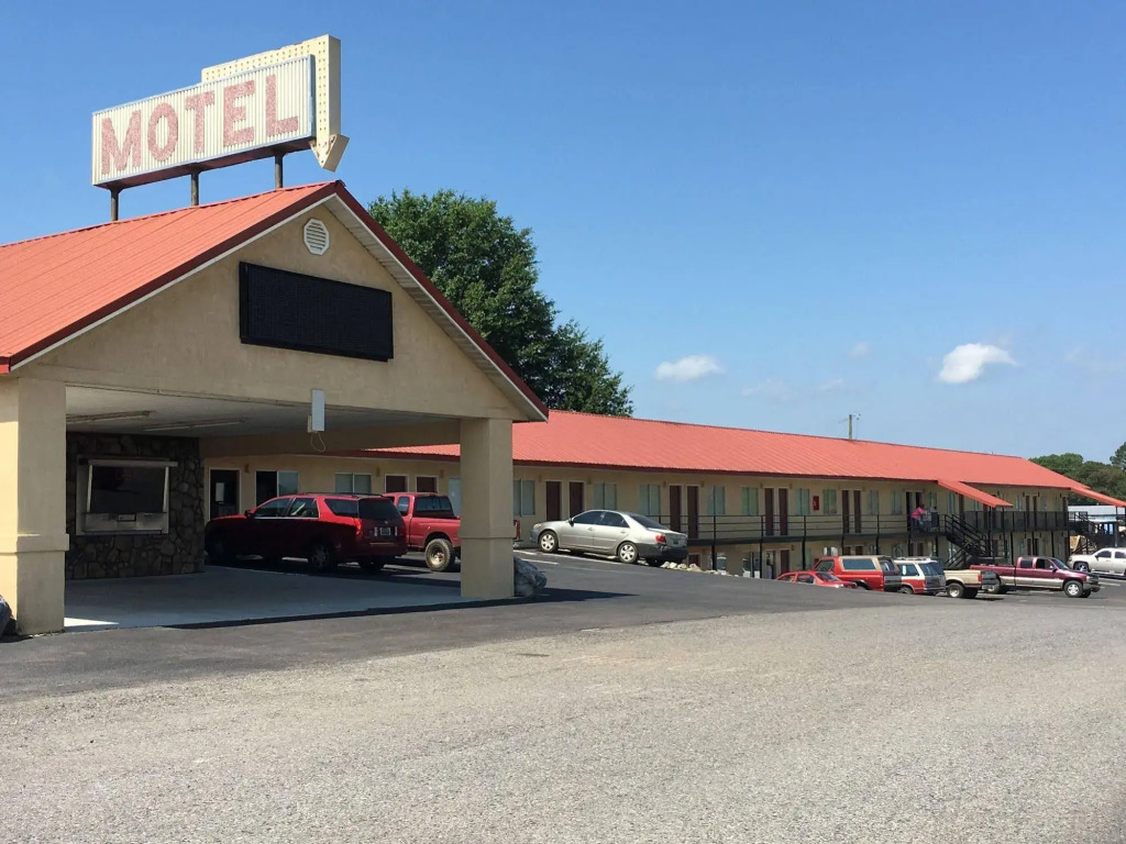 McCaig Motel
