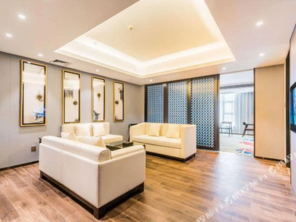Zmax Hotel Guangzhou Xintang Metro Station Xidahua