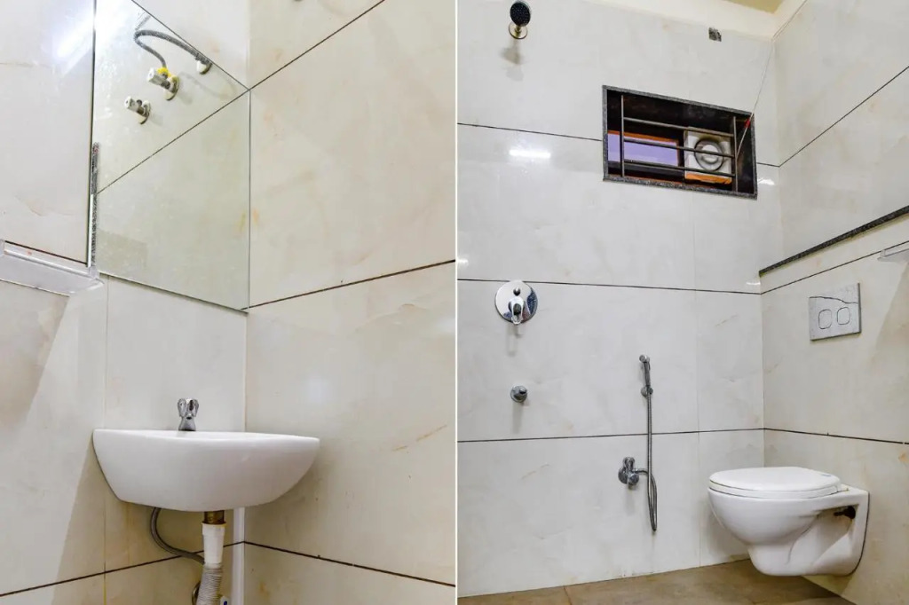 Hotel Blue Moon, Indore