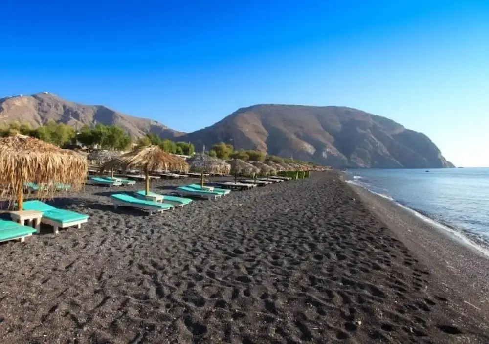 Santorini Breeze