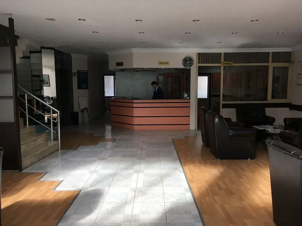 Kosar Hotel