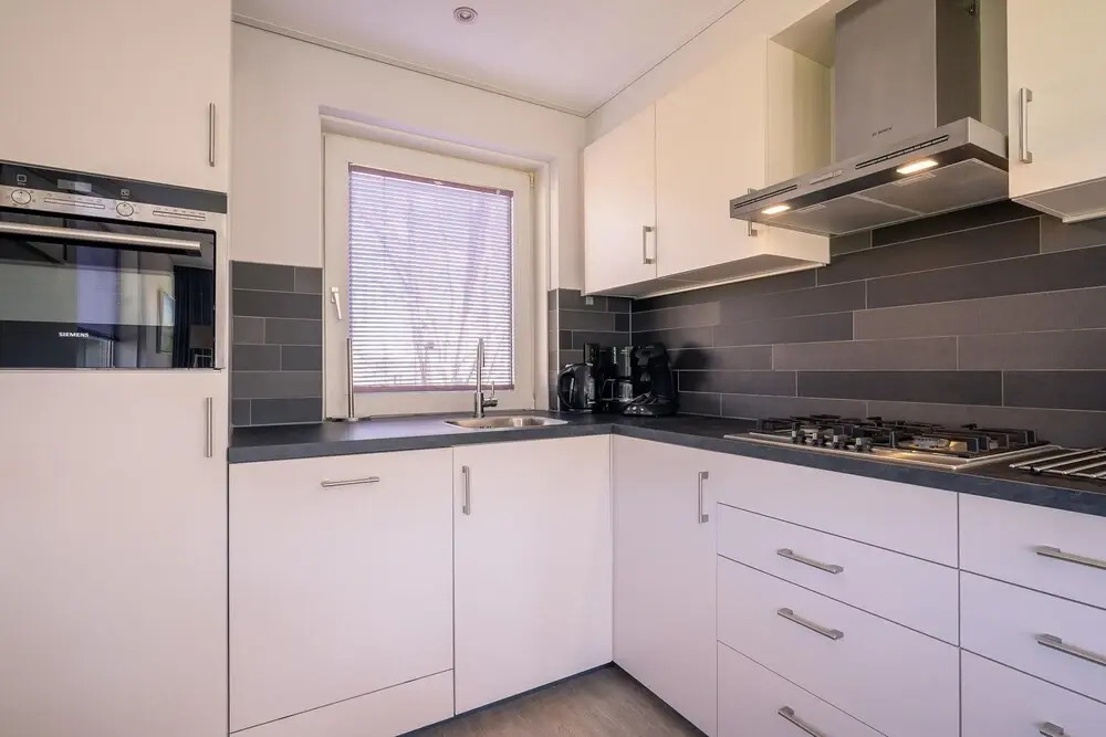 Charming Detached Bungalow for 4 People
